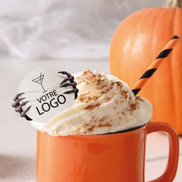 Boisson gourmande d&eacute;cor&eacute;e d&rsquo;une pastille Halloween personnalis&eacute;e
